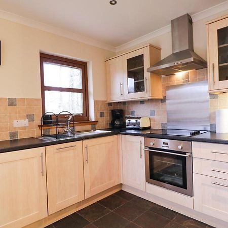 Fersit Log Cottage Roybridge Esterno foto